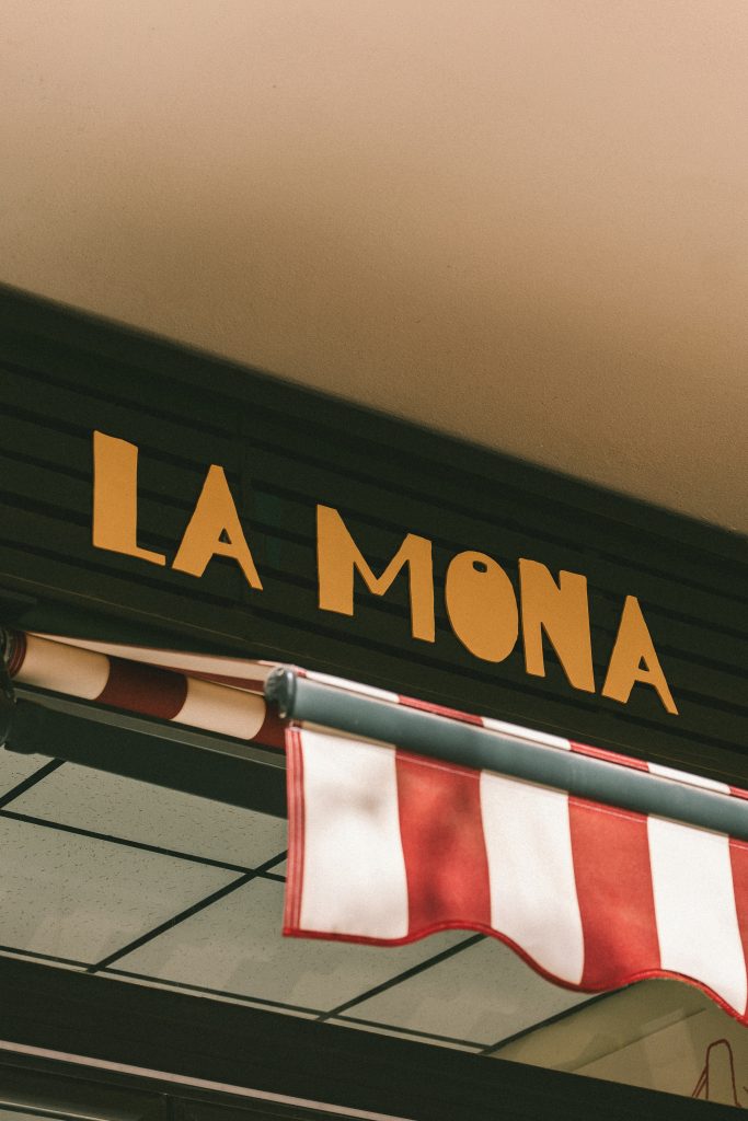 La_mona_100426_001