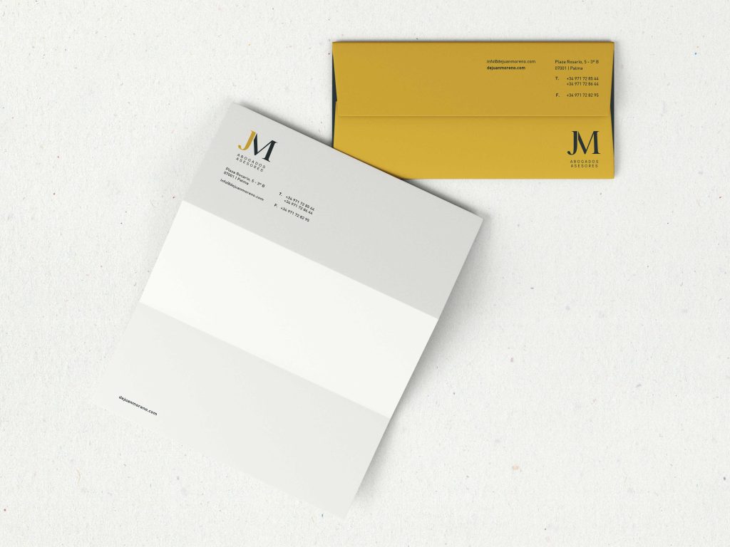 mockup_hoja_sobre_blanco